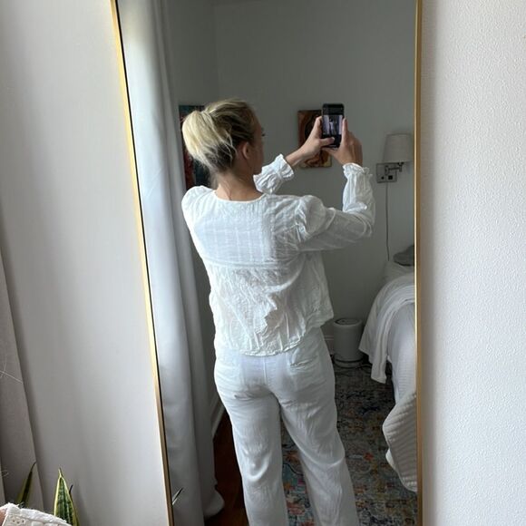 Treasure & Bond Long Sleeve Eyelet Lace Button Front Shirt Size Medium Ivory - Picture 6 of 10